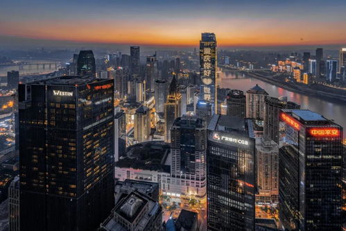 重慶 復(fù)古幽默里的煙火歡歌